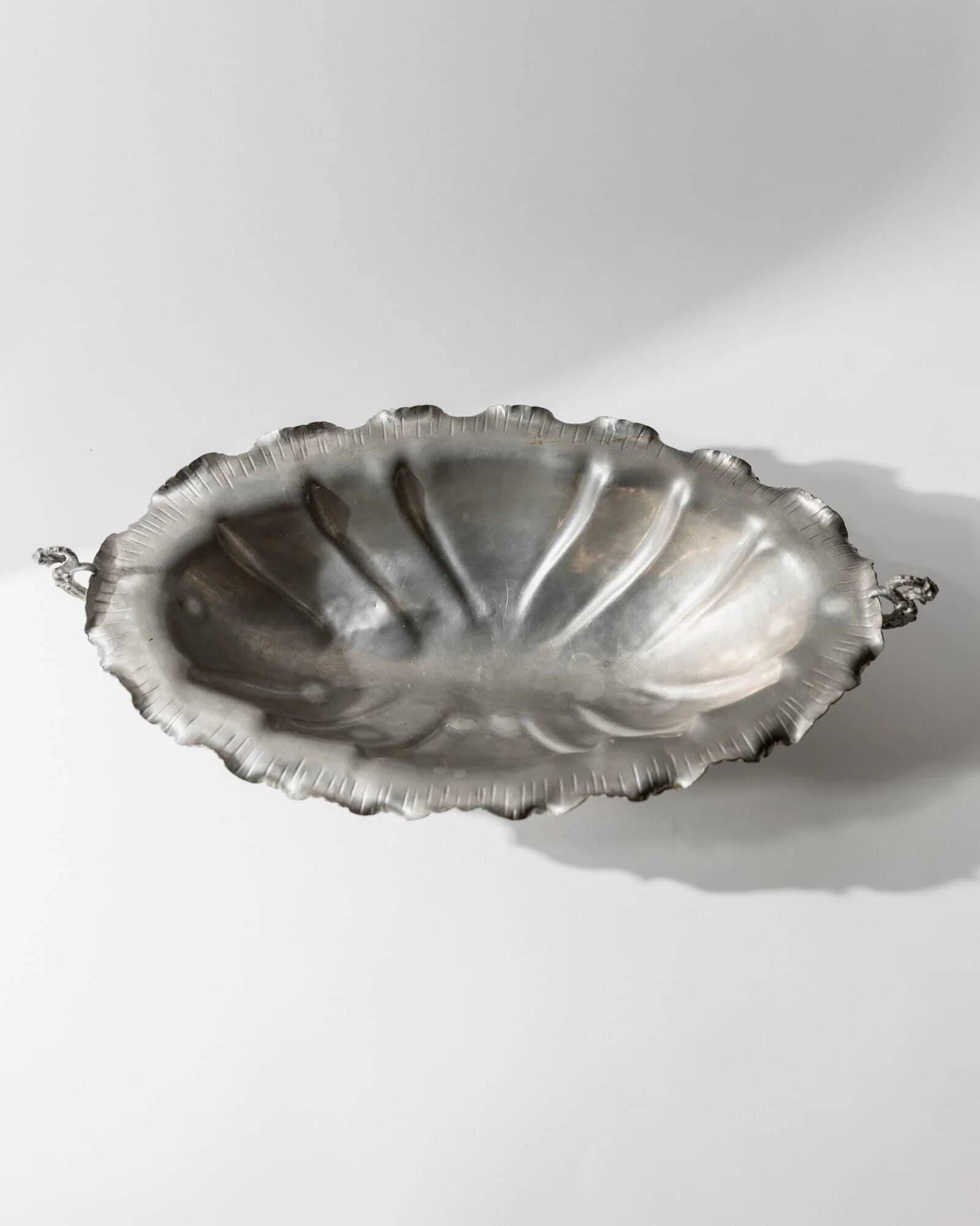 Vintage 1940s pewter centrepiece bowl