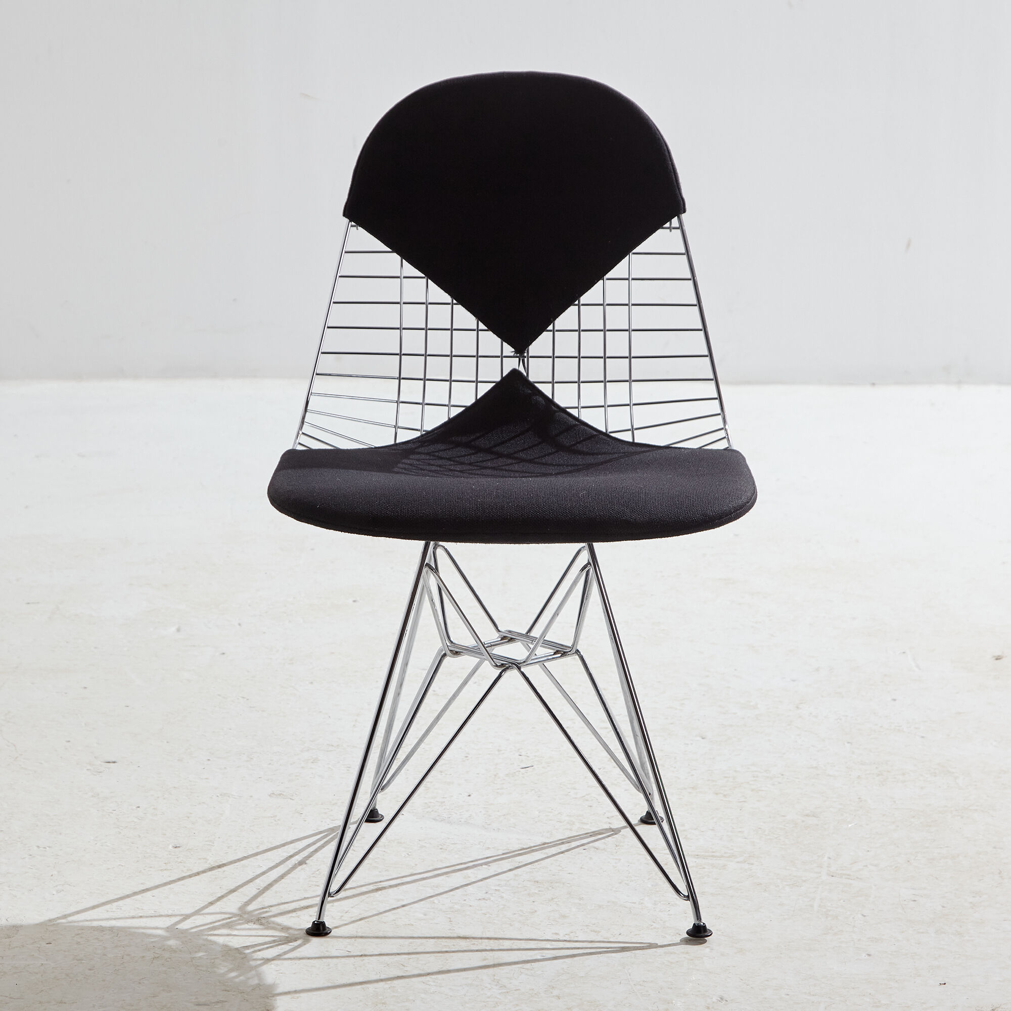 DKR-2 chair by Charles & Ray Eames for Vitra