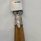 10 antique horn and steel knives