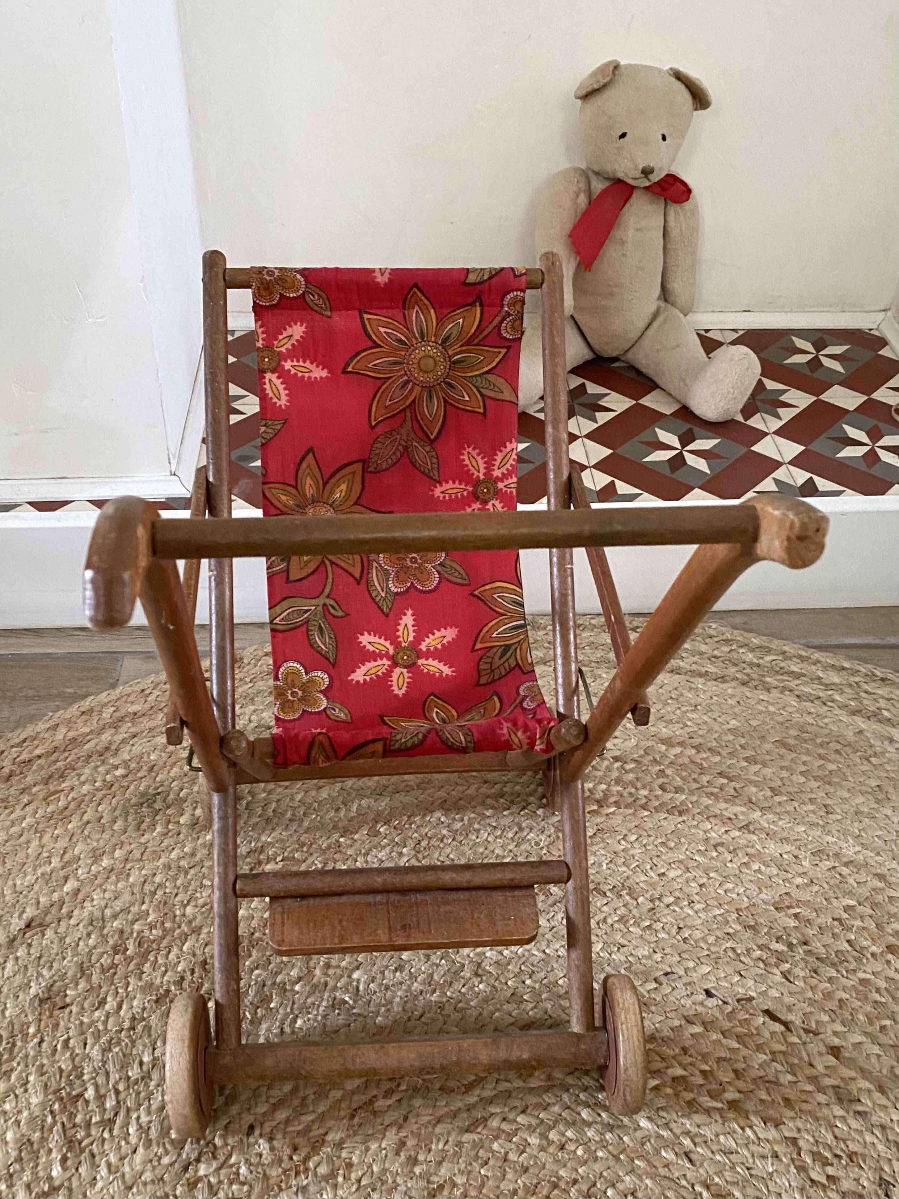 Doll pram vintage