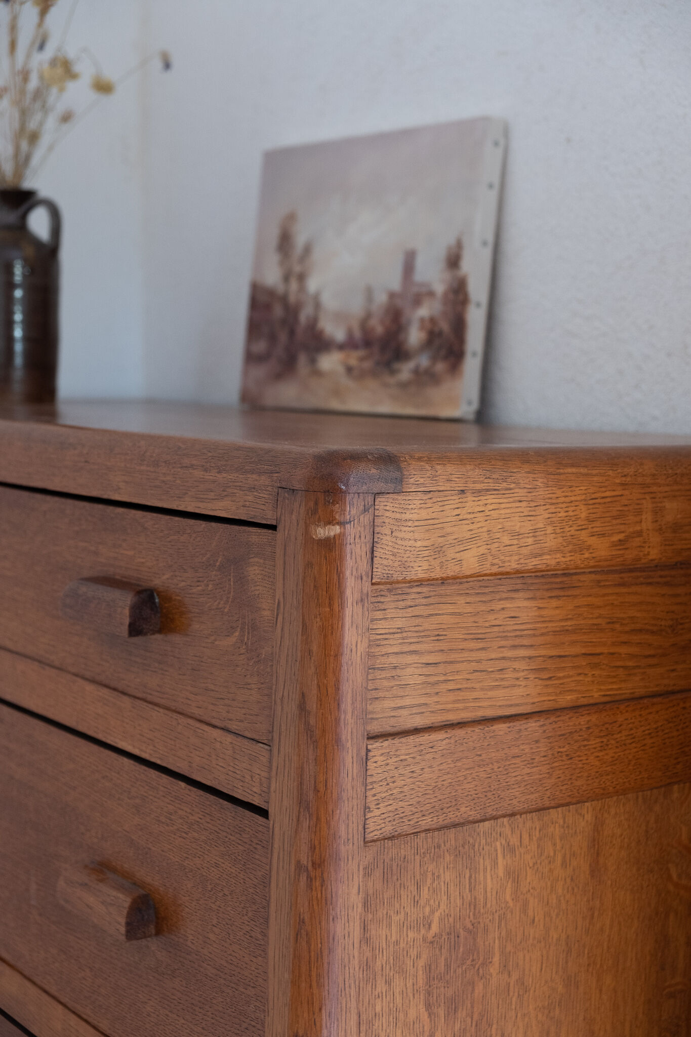 Vintage chest of drawers