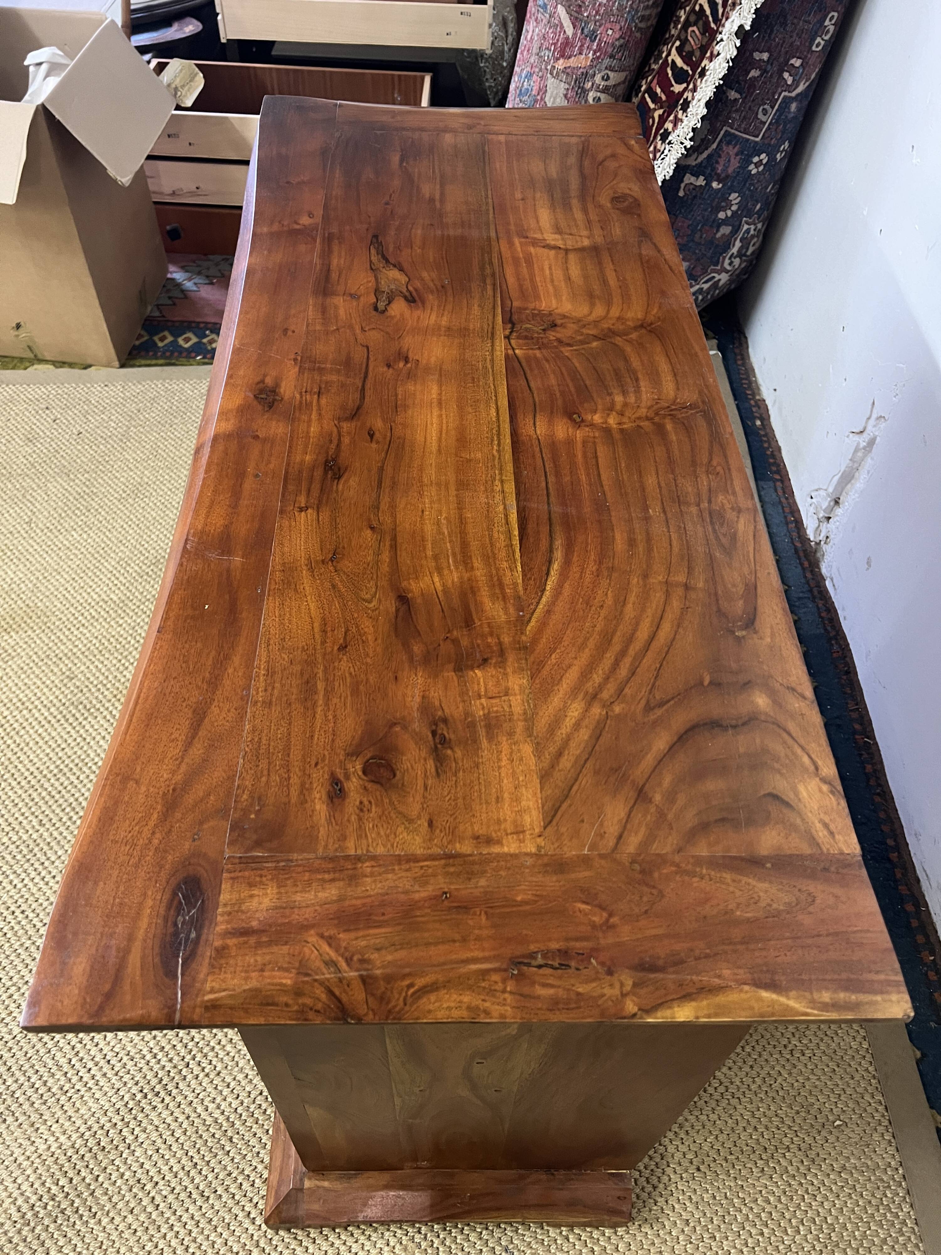 Solid acacia wood sideboard 4 doors, 2 drawers