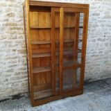 Vitrine a deux portes coulissante