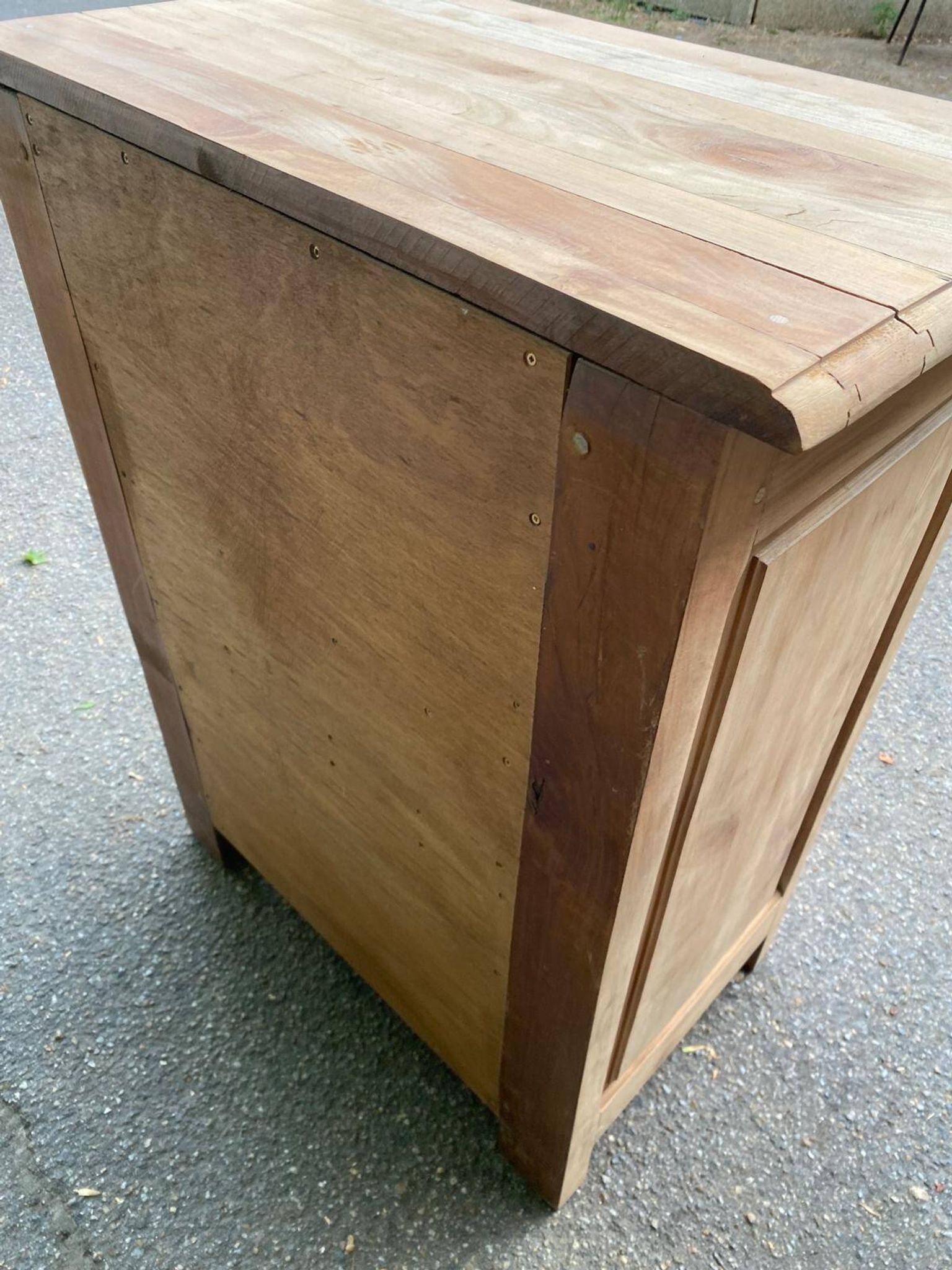 Louis-Philippe confiturier buffet from the 19th century, renovated in raw solid cherry wood.