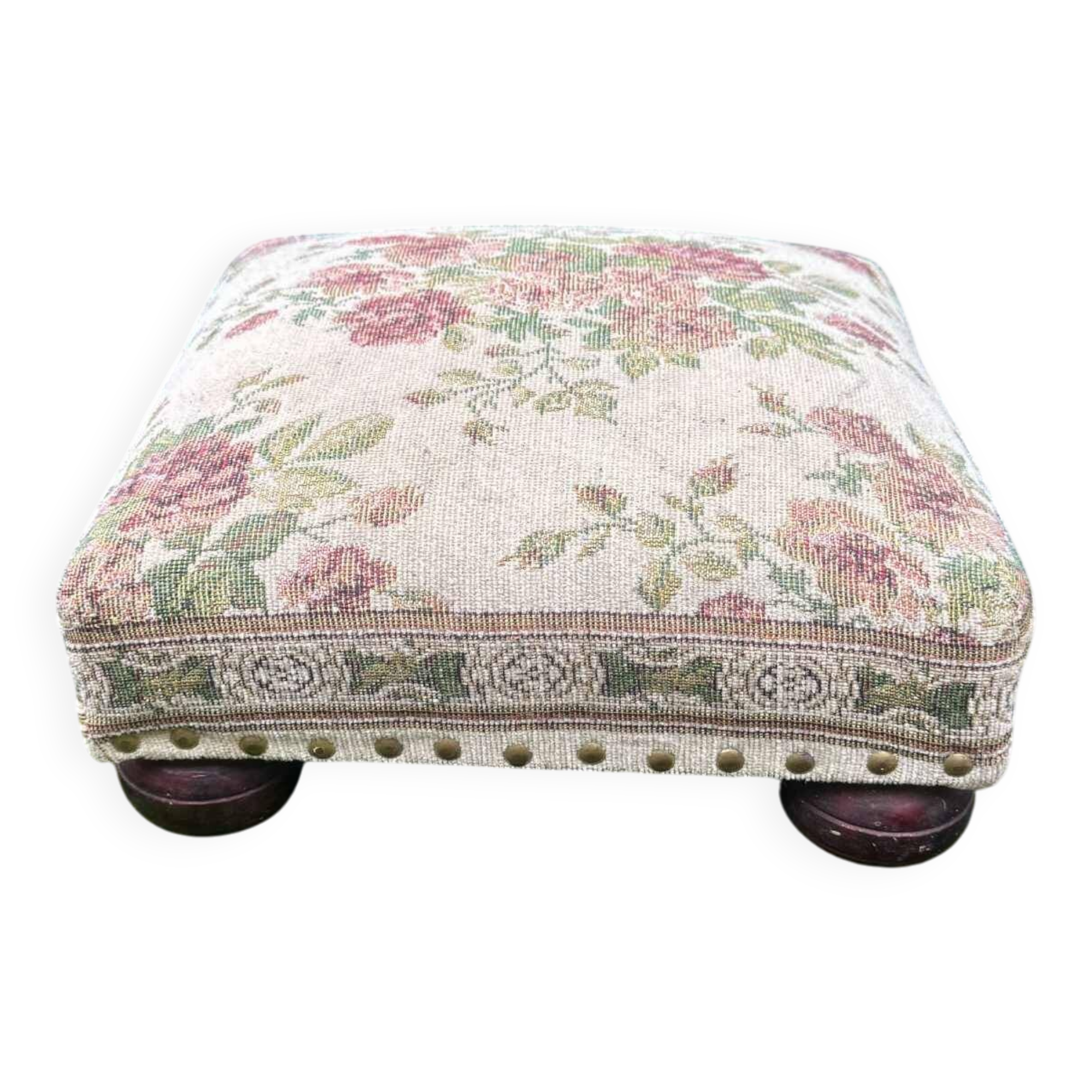 Baroque-style footrest