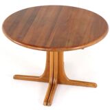 Round Danish 1x extendable teak dining table 'Kalundborg'