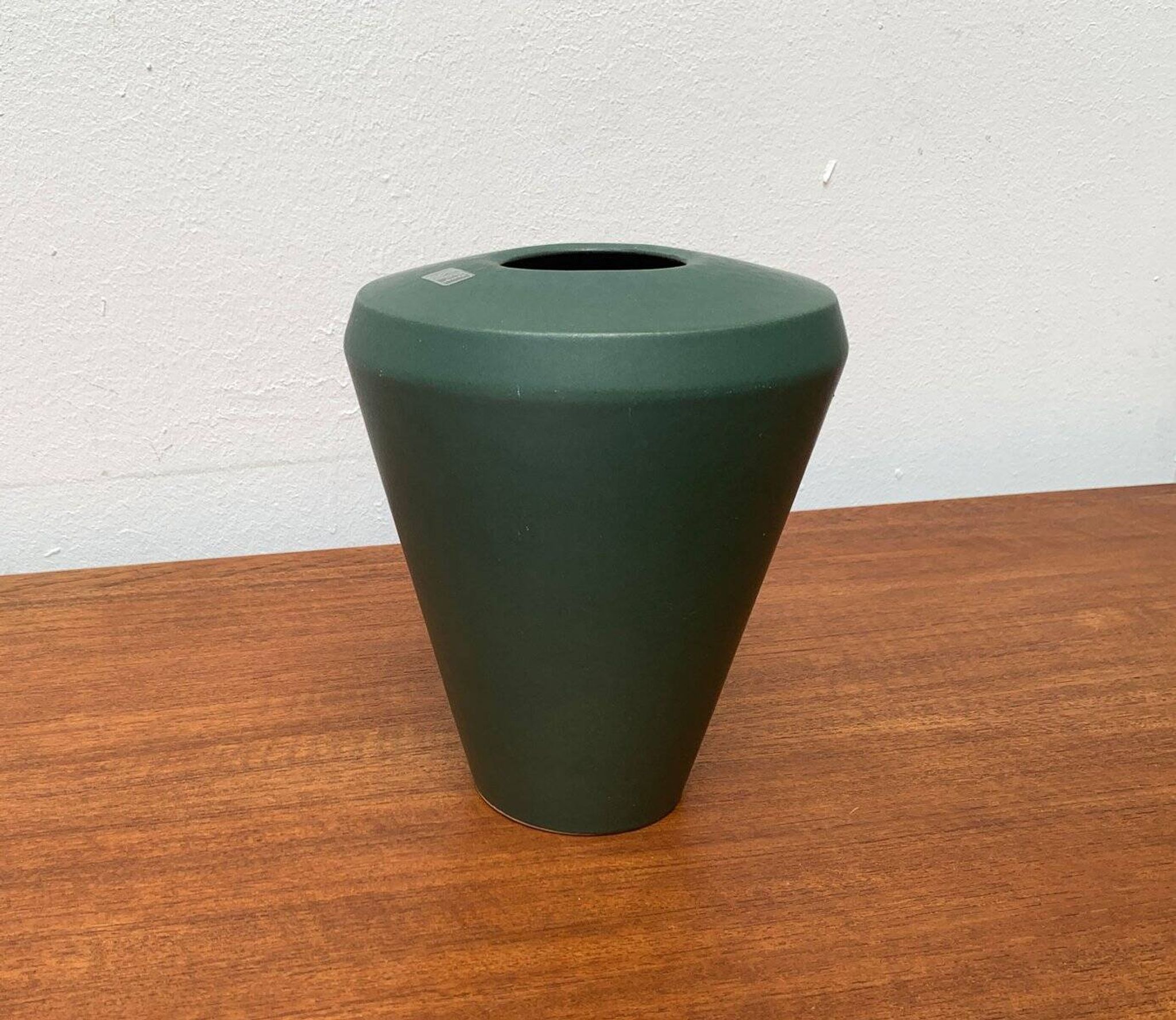 Vintage minimalist ceramic vase by SF Design