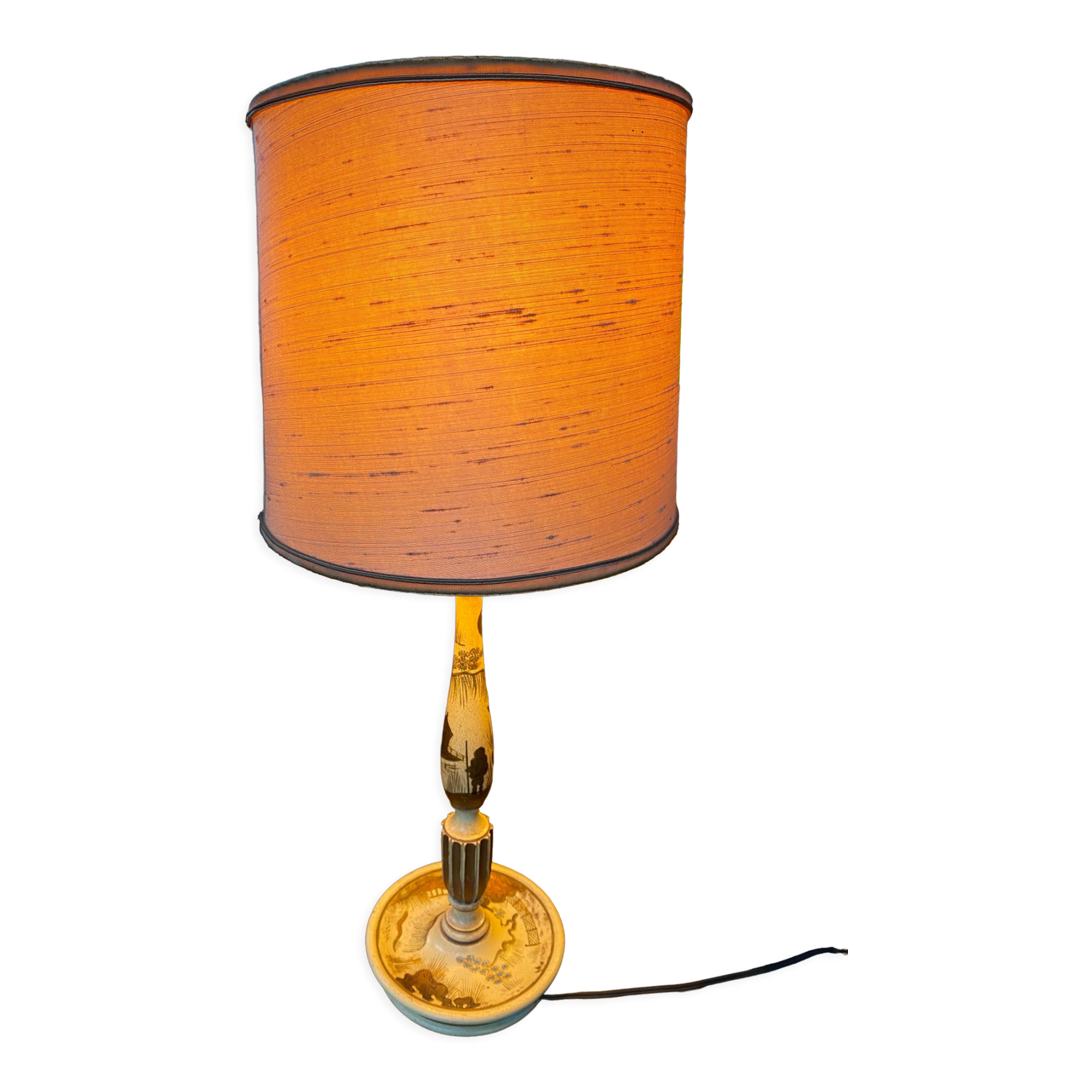 Wooden candle holder transformed into a lamp