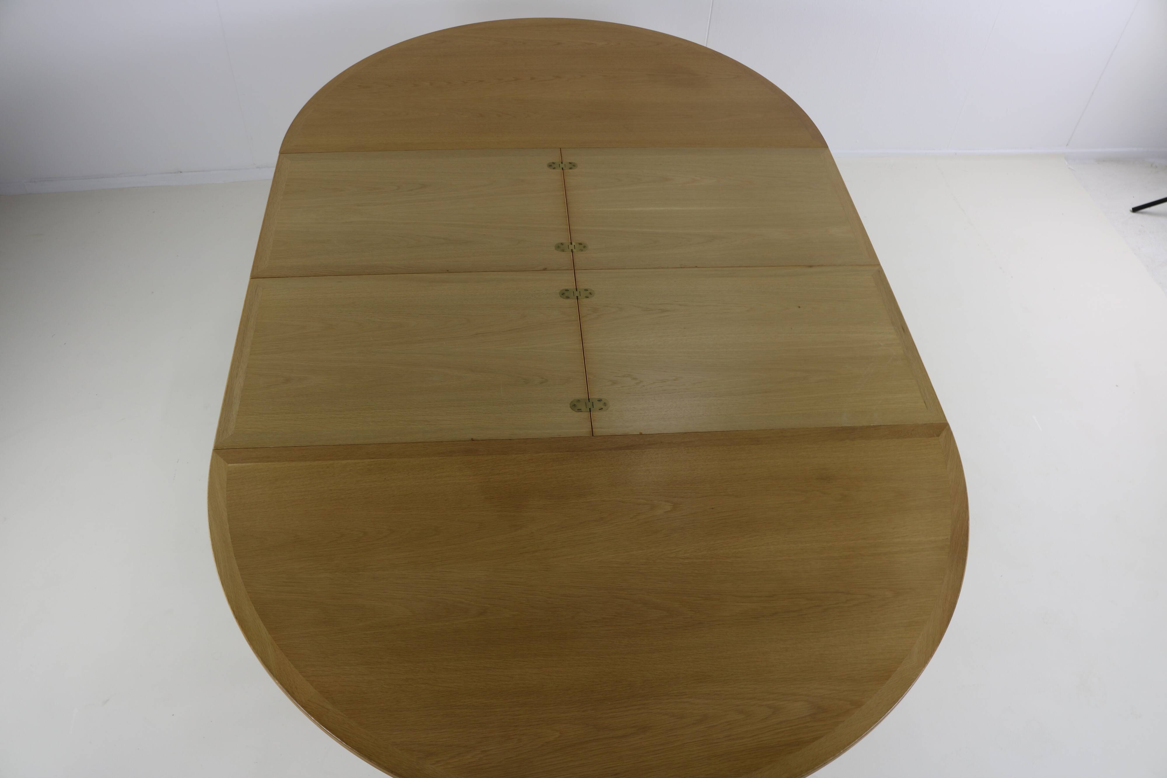 Large extendable dining table Børge Mogensen
