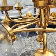 Lustre 19 feux en laiton, Italie 1960