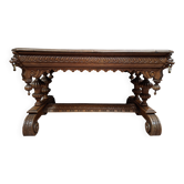 table de salle à manger ou table de milieu en chêne sculpté Renaissance