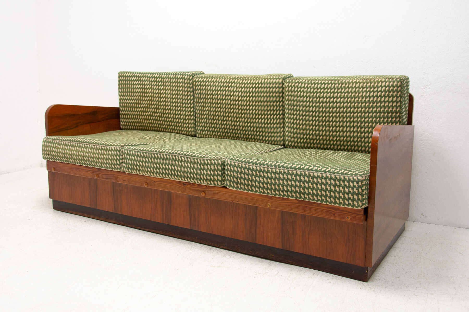 mid century folding sofabed by jindřich halabala for up závody, 1950´s