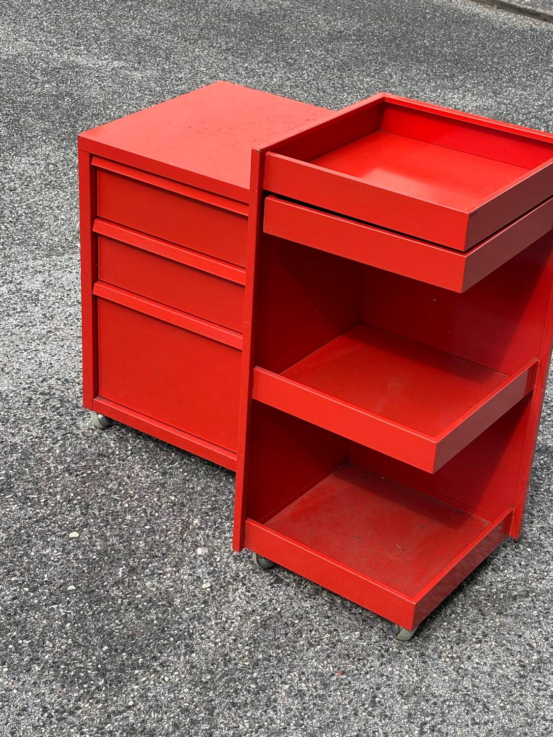 Prisunic 1970 metal trolley and box