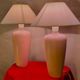 paire de lampes 1970 ceramique rose mat et abat jour blanc cassé  neuf inte