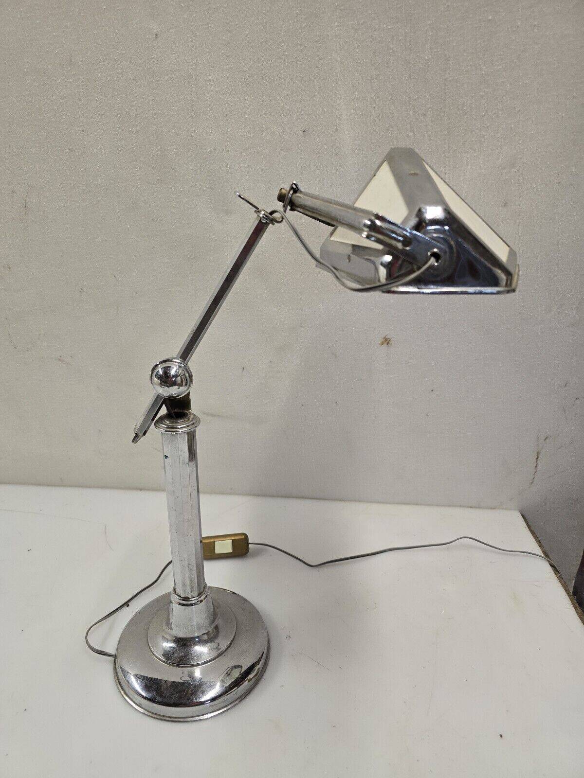 Pirouette desk lamp 1920