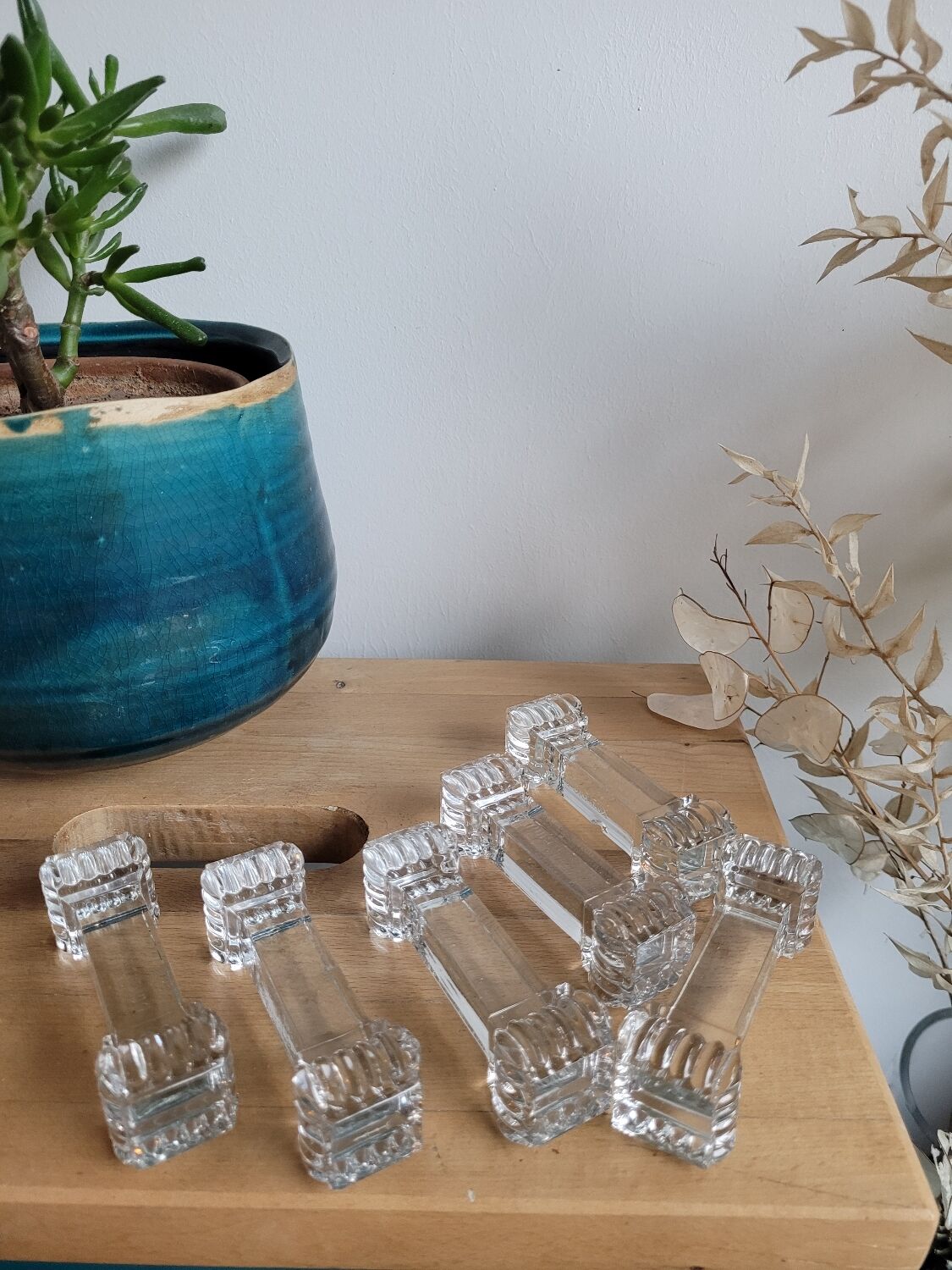 Lot of carrier glass knife holders