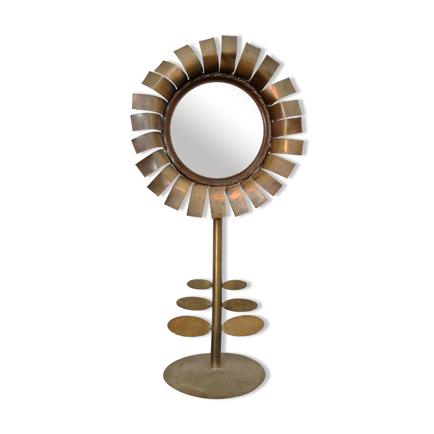 Brass mirror in flower shape, 9.5cm