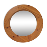Scandinavian round mirror in solid pine