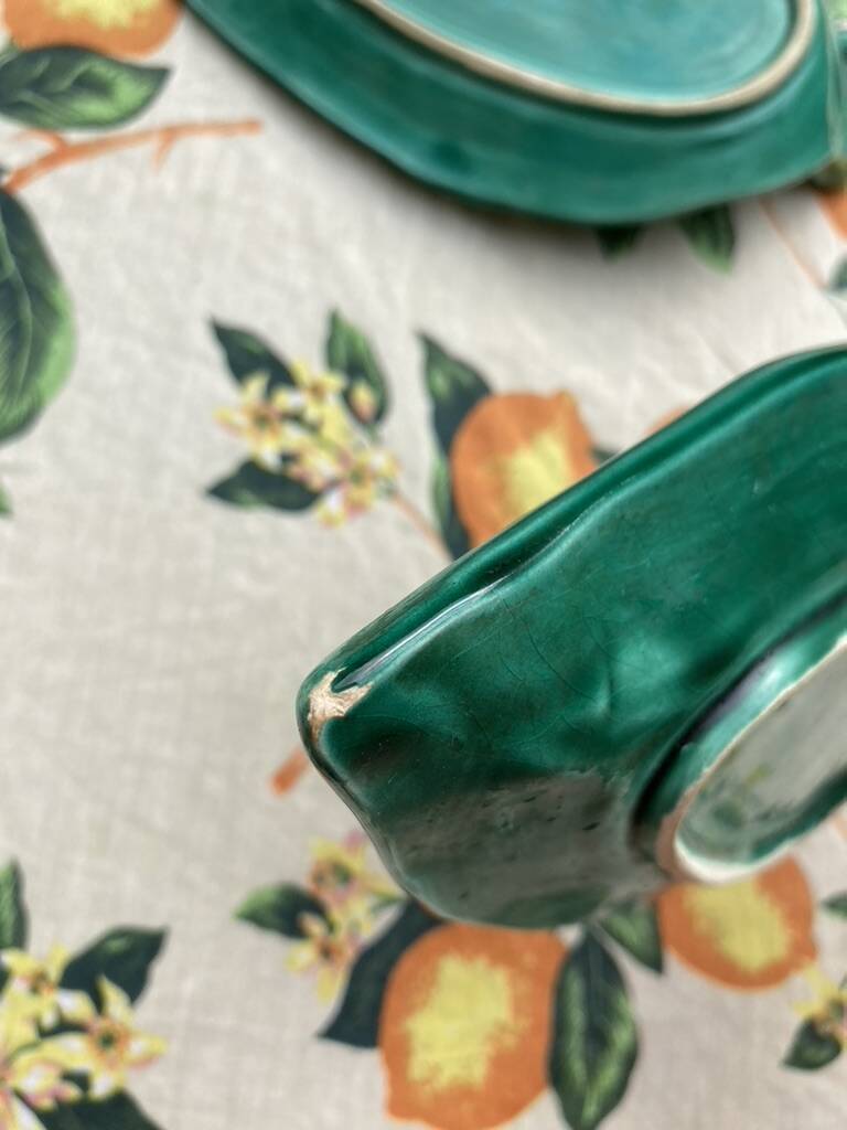 Duo of Vallauris raviers in the shape of green leaves signed Cérenne