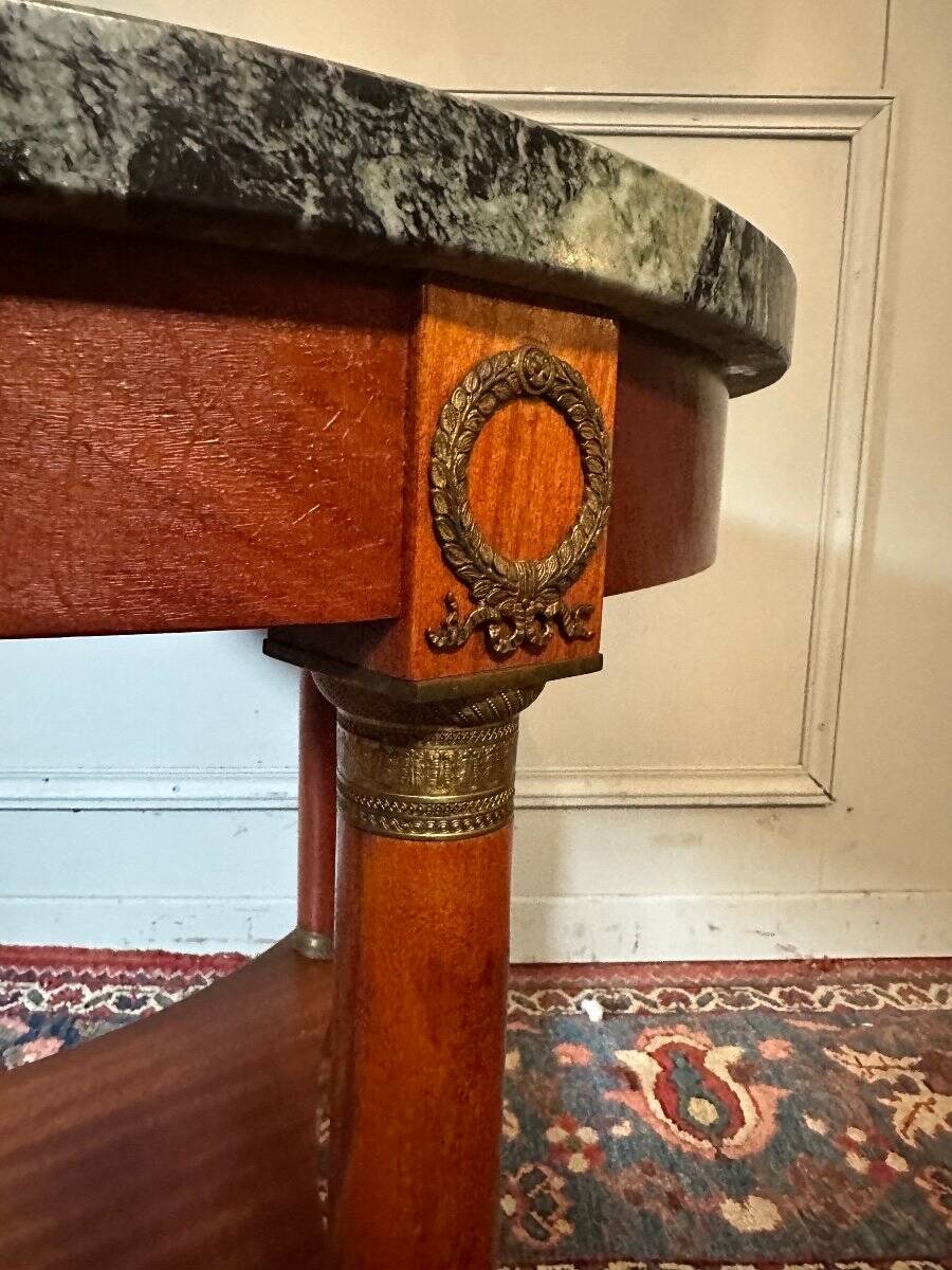 Empire Style Mahogany Pedestal Table.