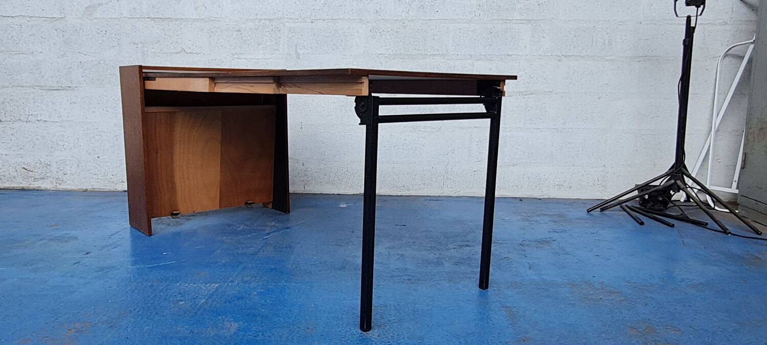 Vintage retractable folding table