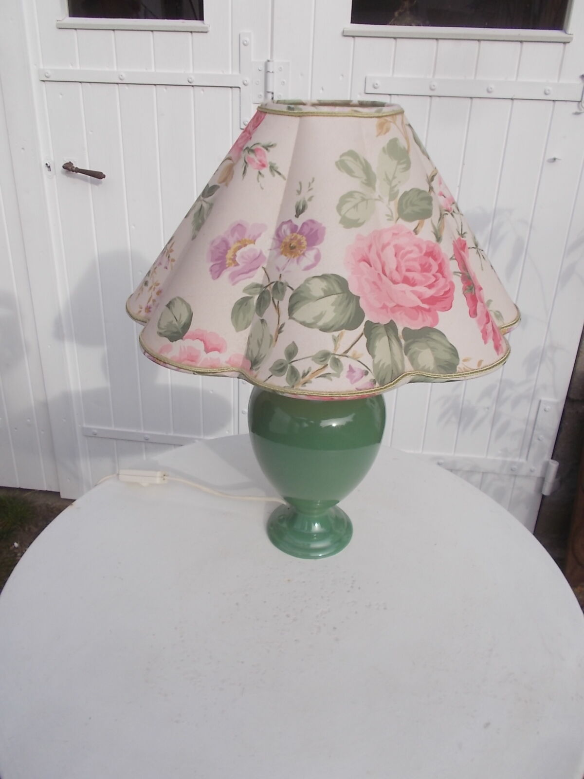Vintage Deschuytener table or bedside lamp