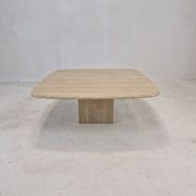 Italian coffee table in travertine 1980's