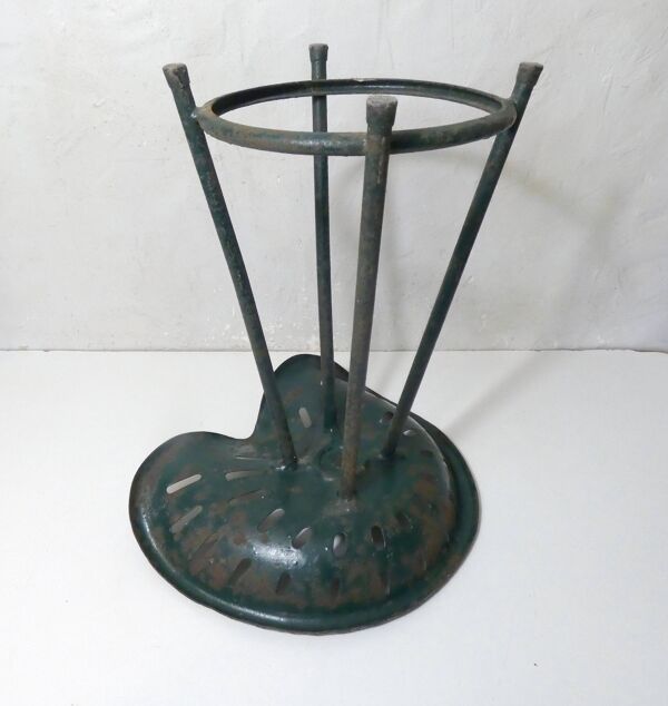 Ancien tabouret fauteuil de tracteur