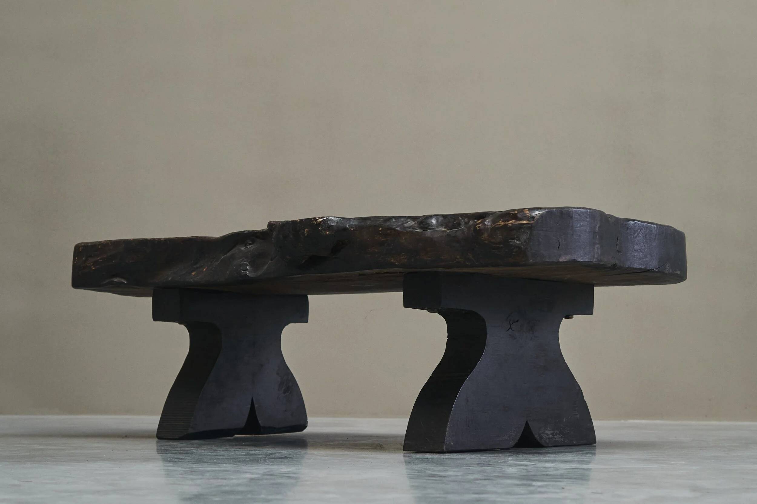 Sculptural coffee table in solid wood with natural edges, Europe, 1960s.