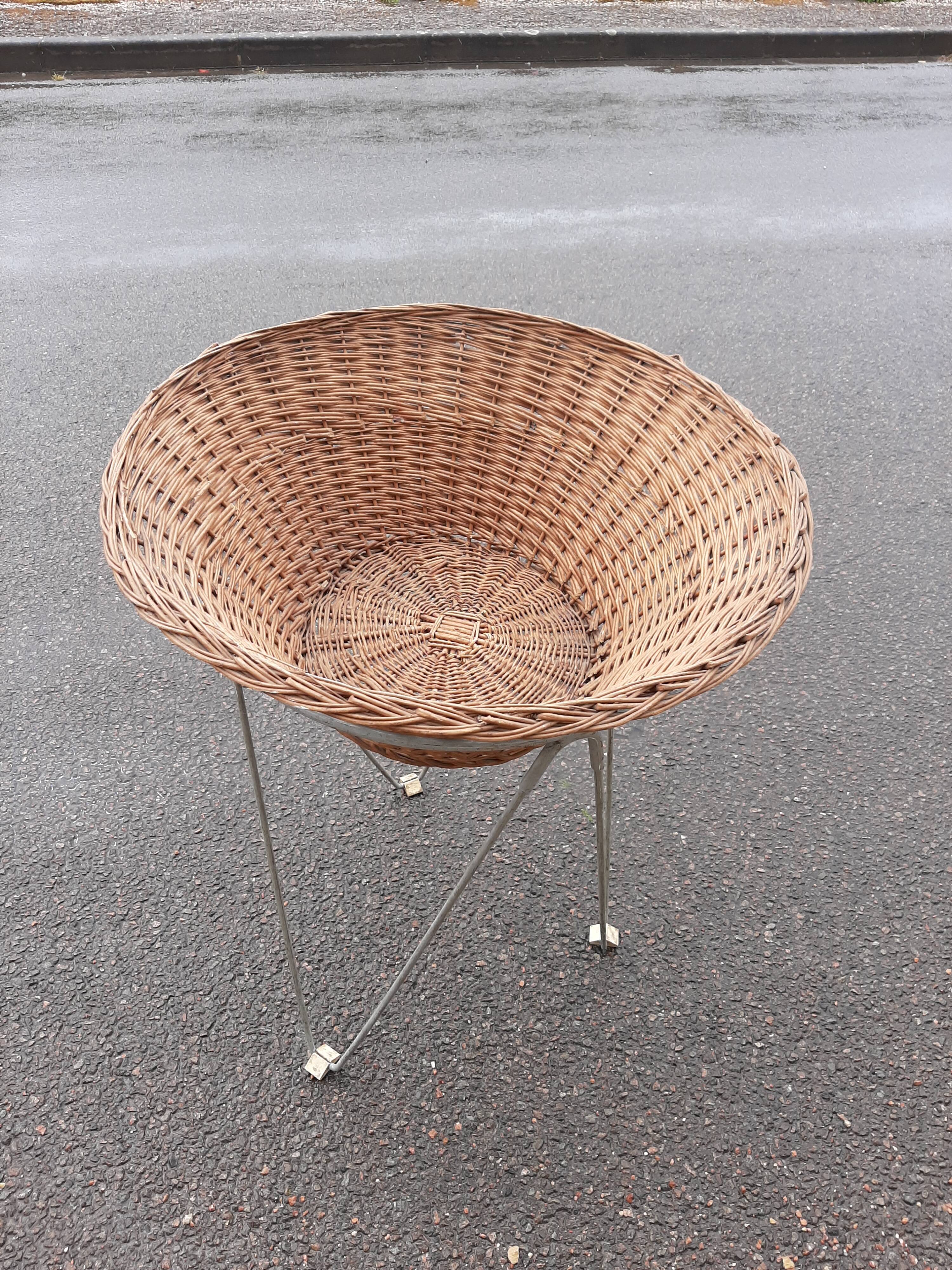 Rotin basket year 50