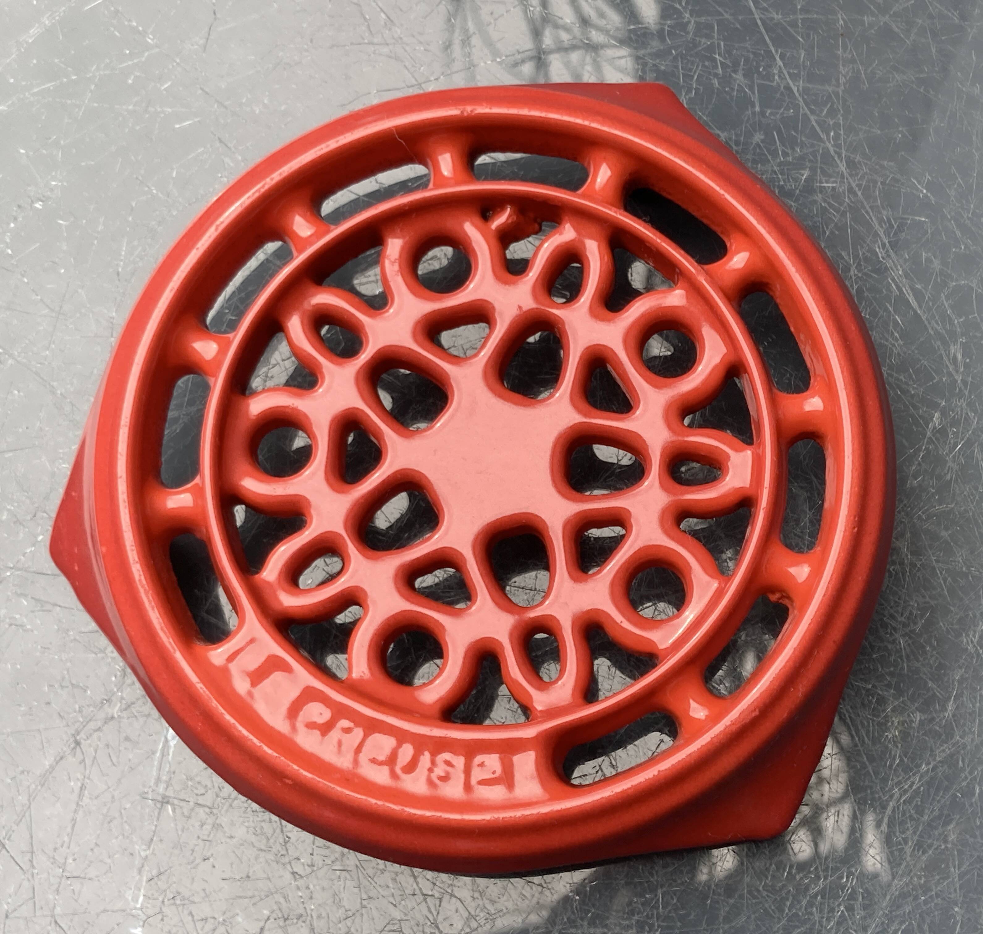 Bottle rest Le Creuset France