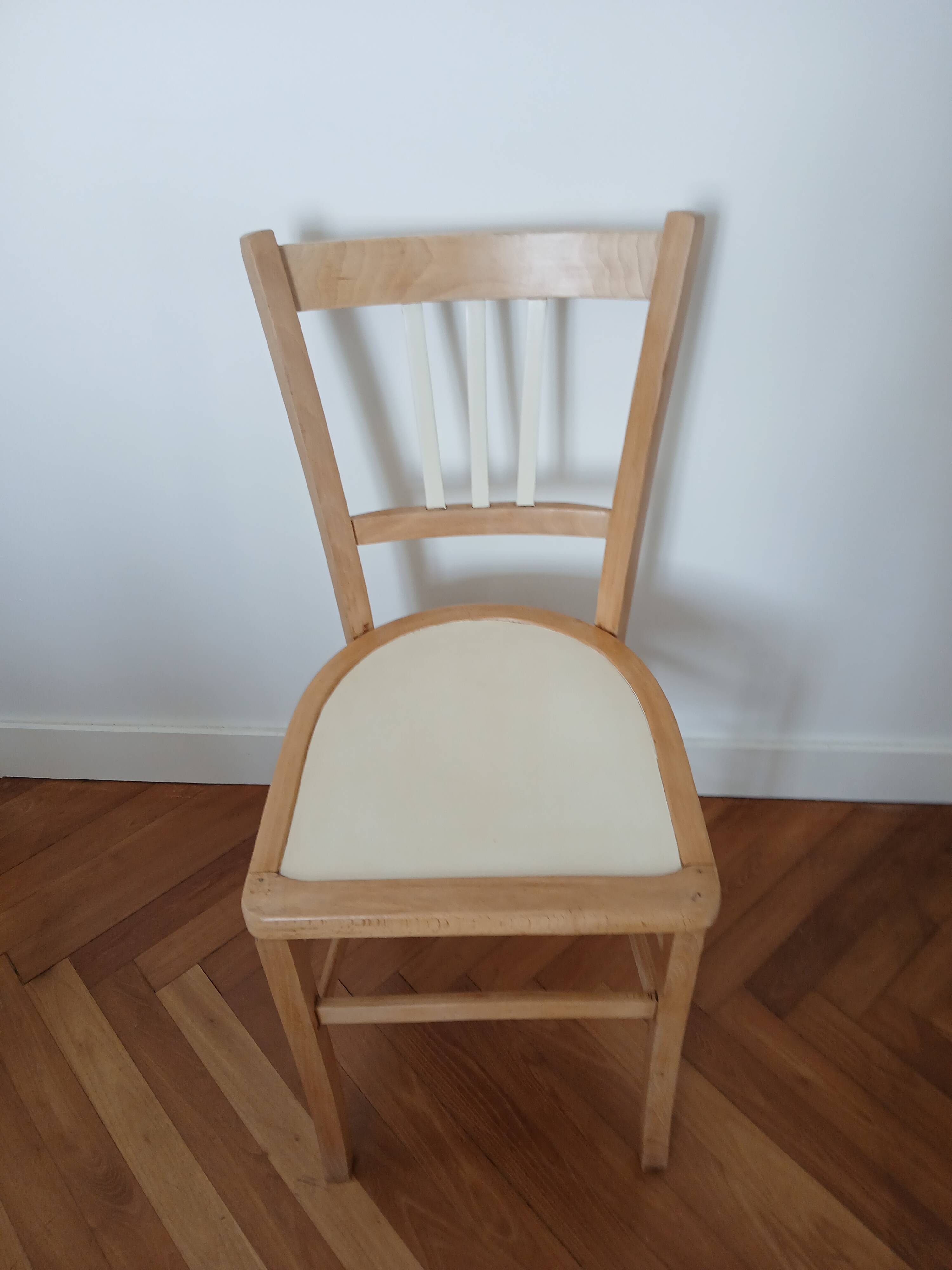 Refurbished wooden chair in beige porcelain