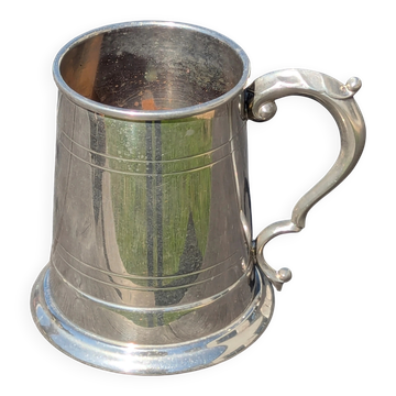 Half-pint beer tankard, silver-plated copper, handle, England, pub.