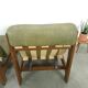 Fauteuil en cuir vert et bois de chêne