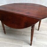 Large table round in rabats in vintage massive oak