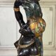 Guéridon vénitien à la nubienne, sculpture polychrome vers 1880