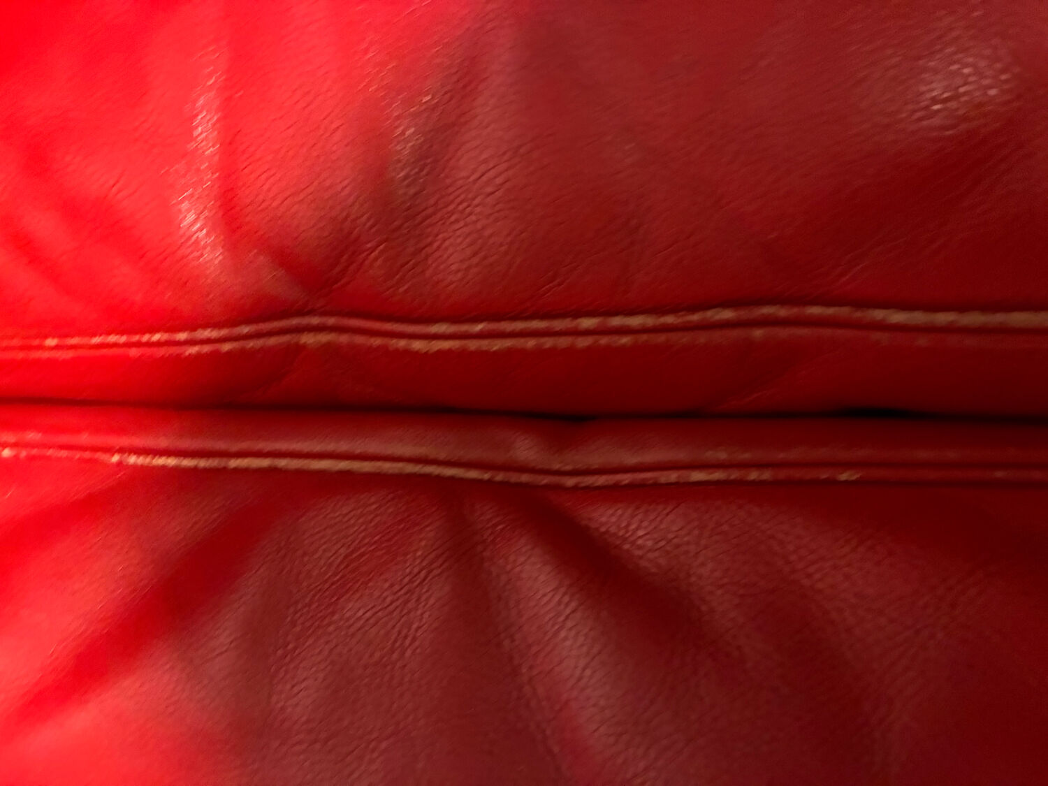 LC3 Canapé Le Corbusier three-seater