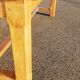 Table de ferme et deux bancs