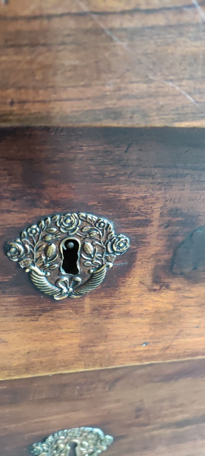 Walnut directoire chest of drawers, lacrosse