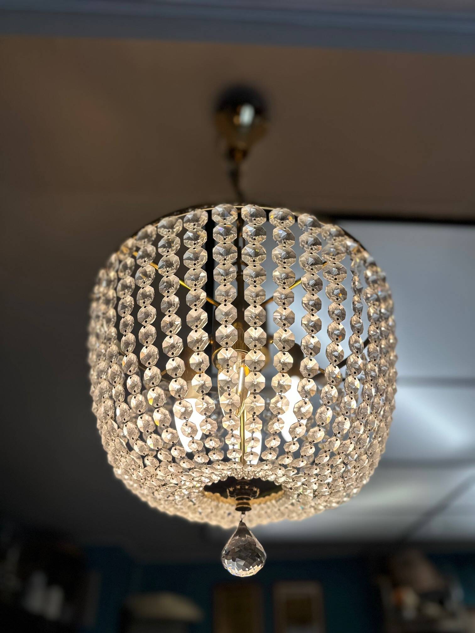 Chandelier with pendants