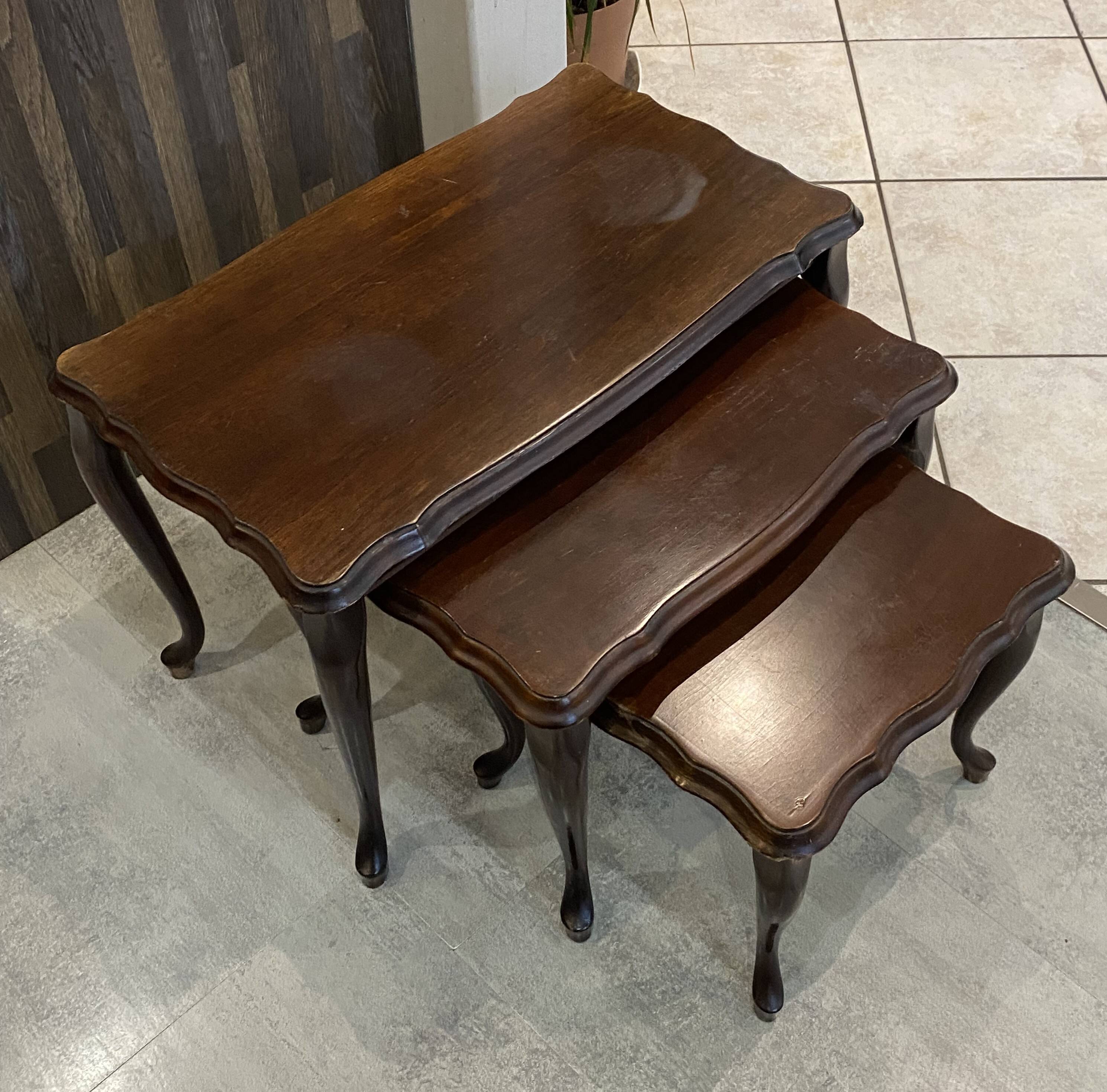 Set of 3 rustic nesting coffee tables in Louis XV style from 1950.
