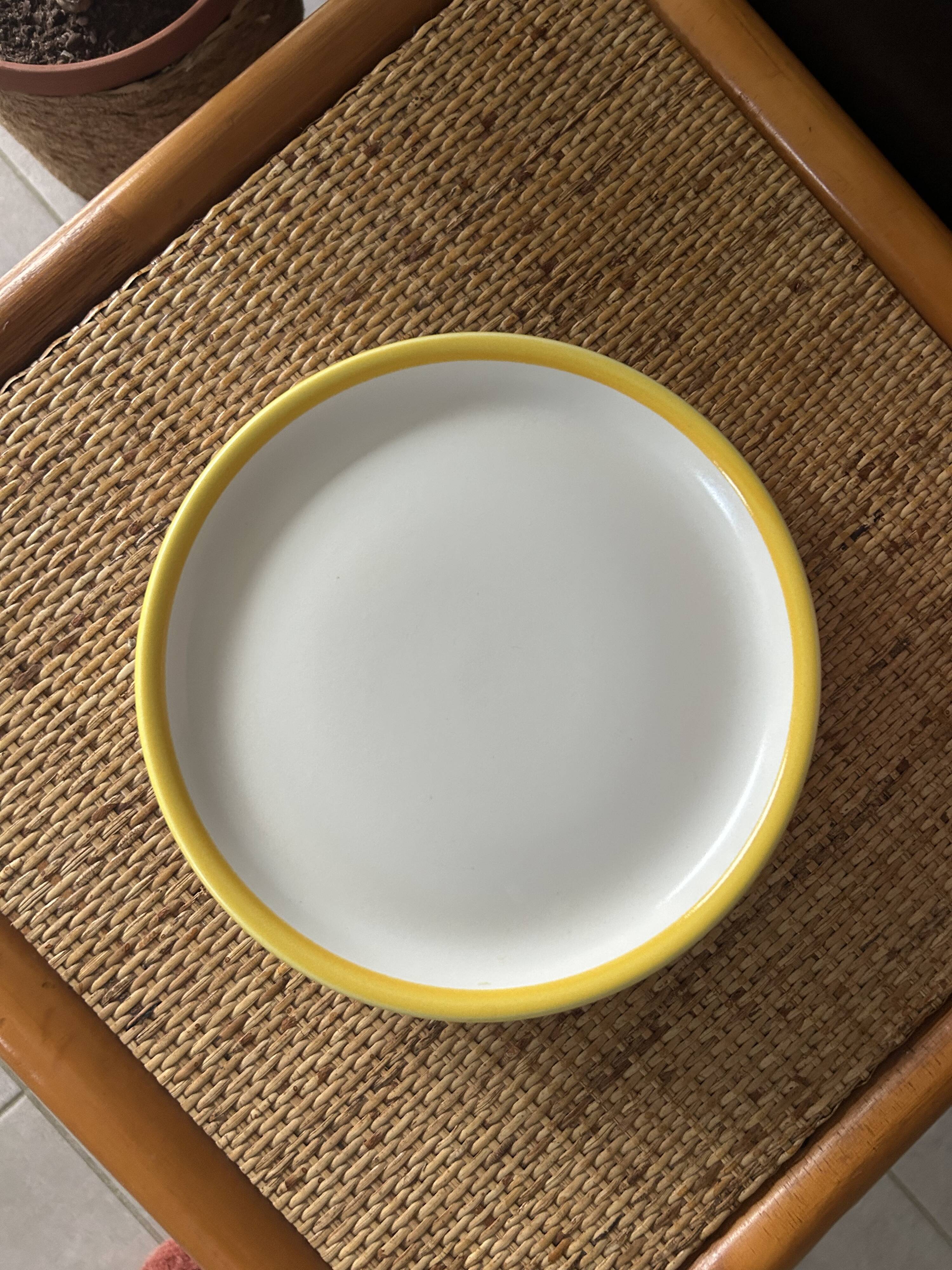 Assiettes vintage Salins les Bains