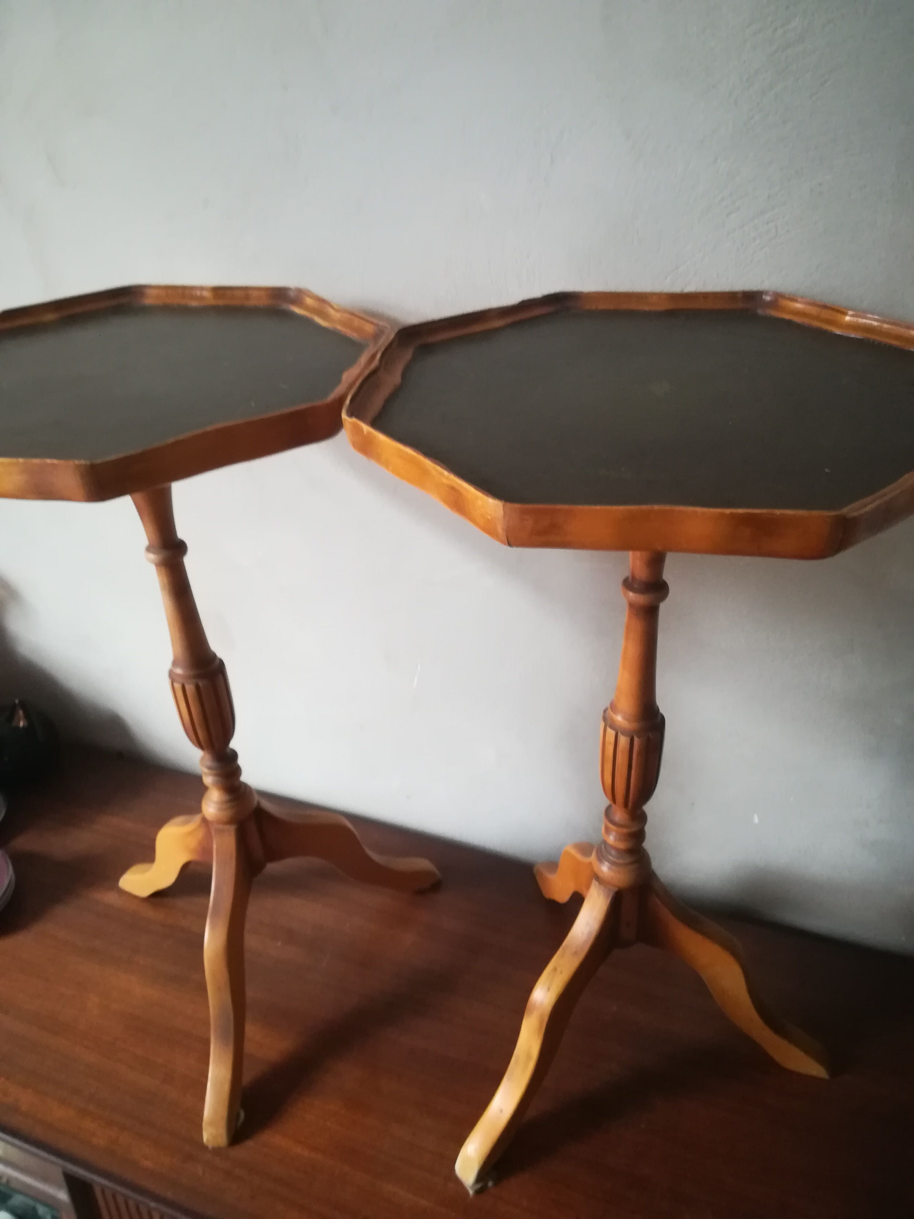 Duo of English harnesses