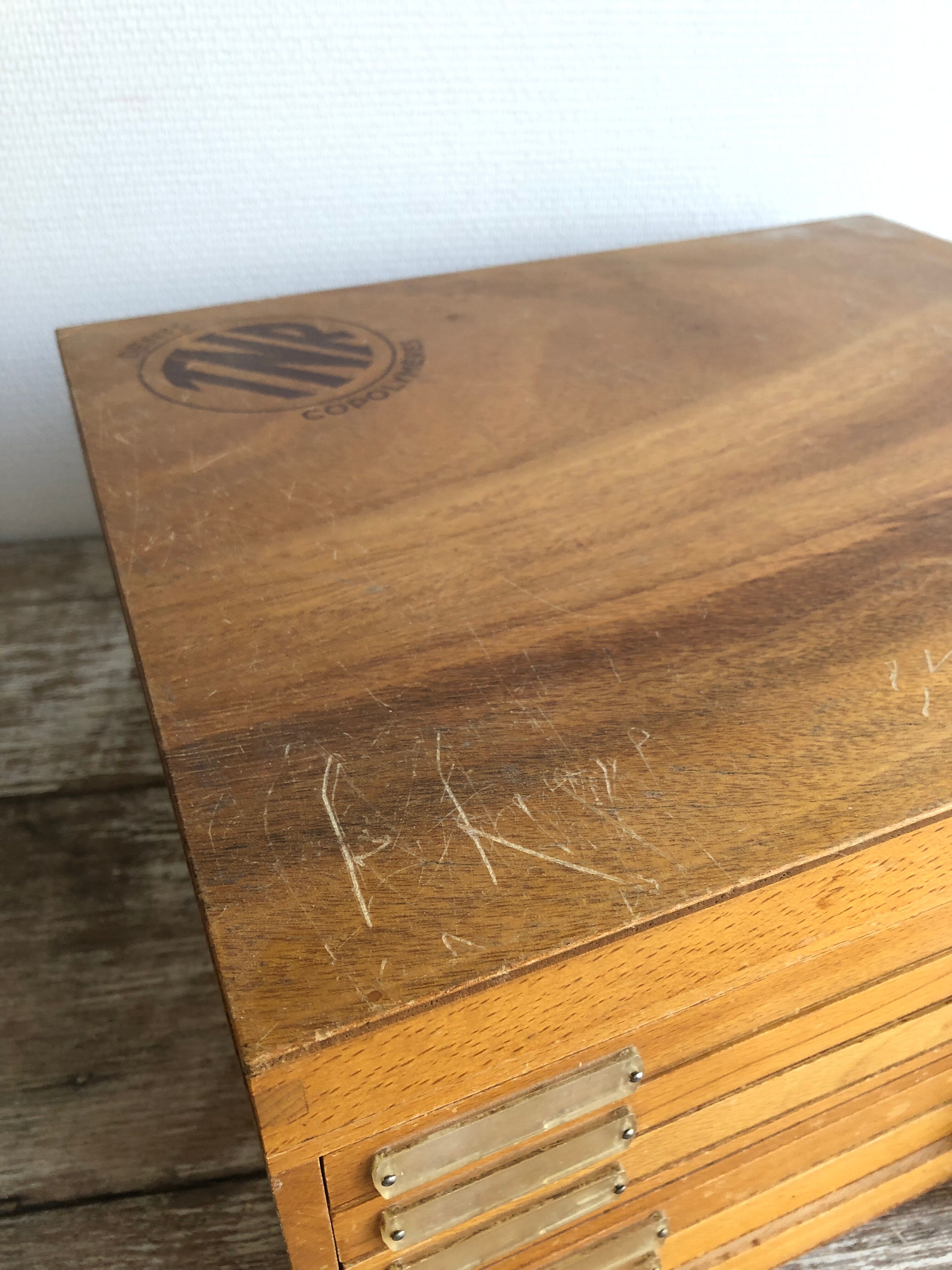 Dentist Presentation Box, 1950