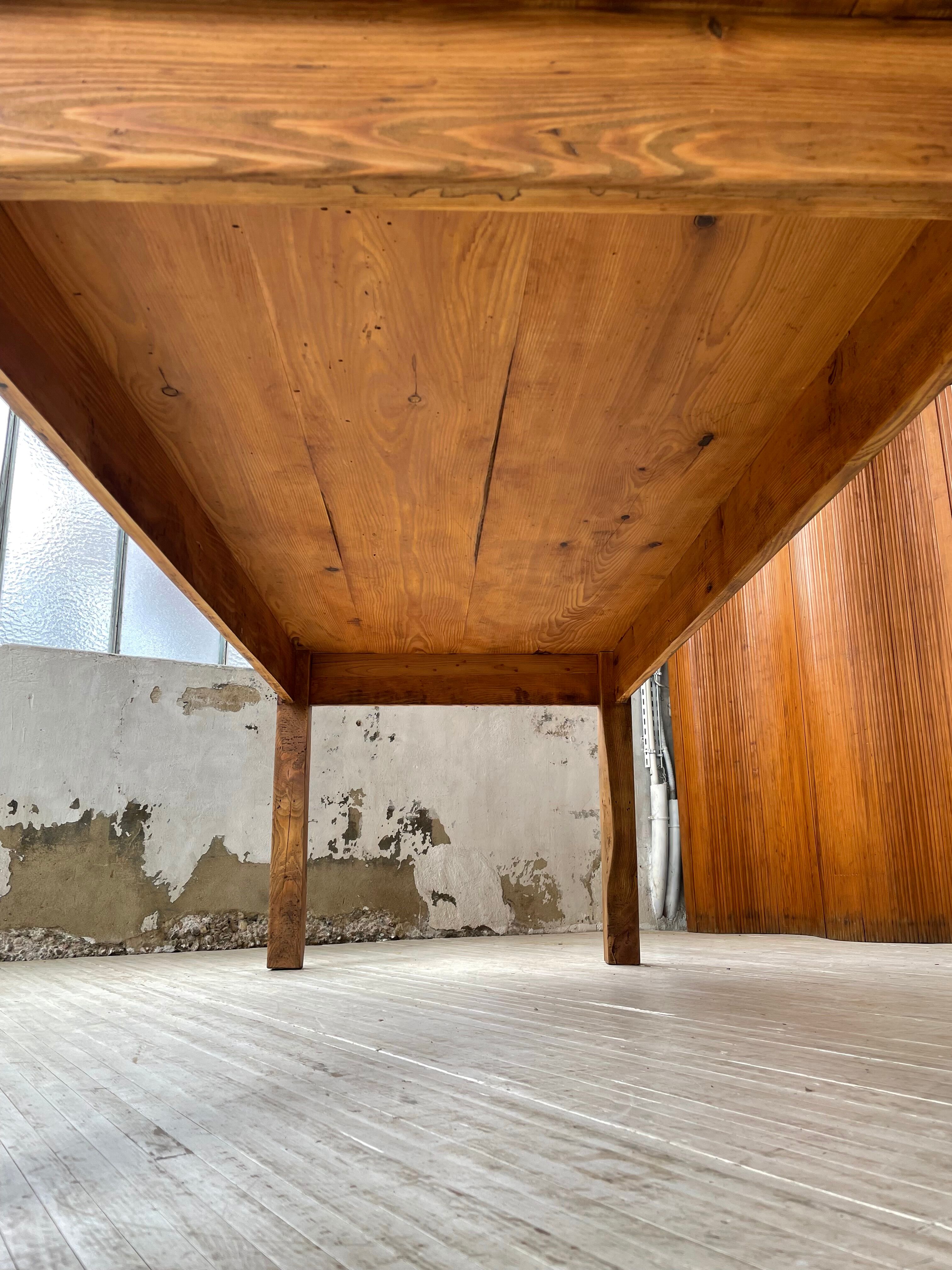 Farmhouse table in elm and pine 2m