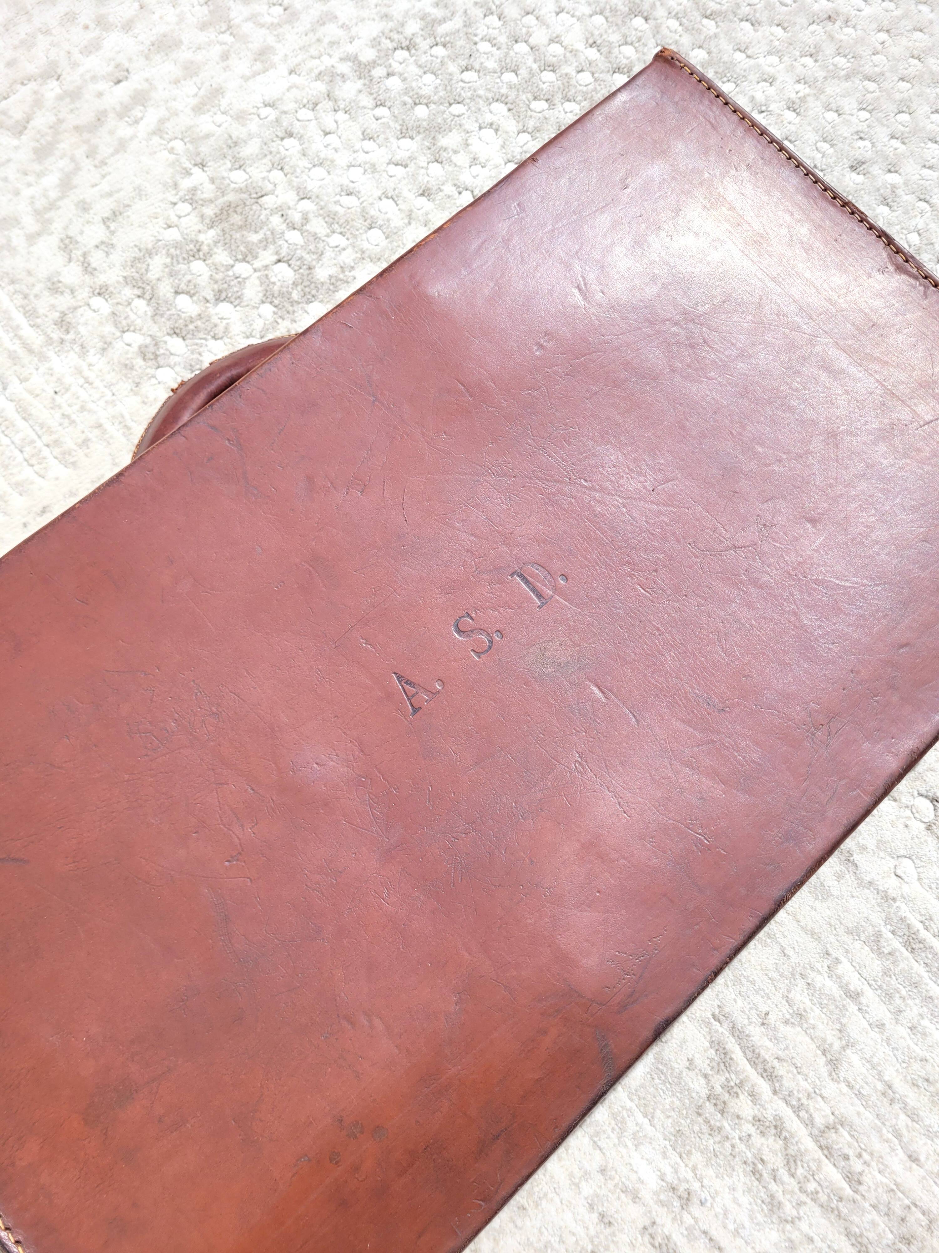 Old leather suitcase ASD