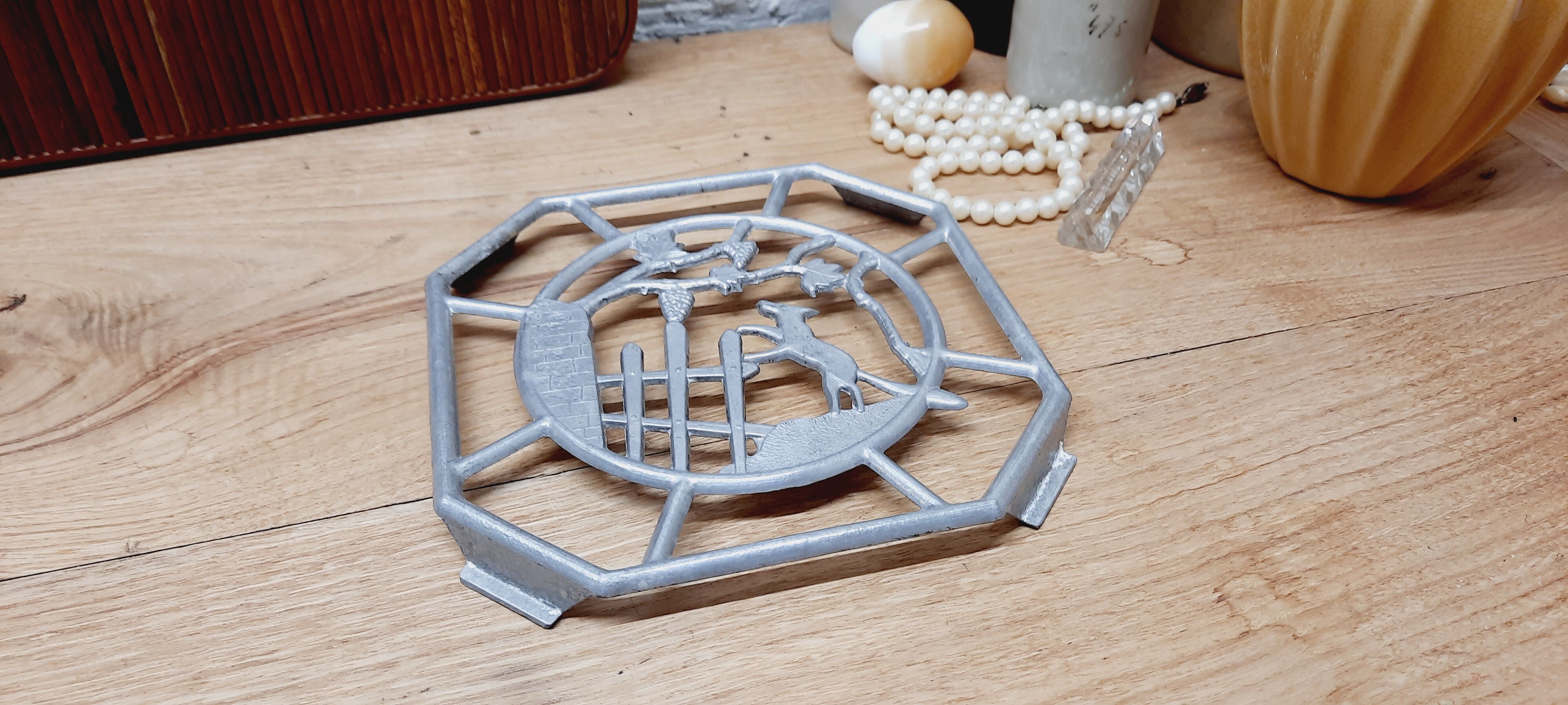 Aluminum table mat 50s