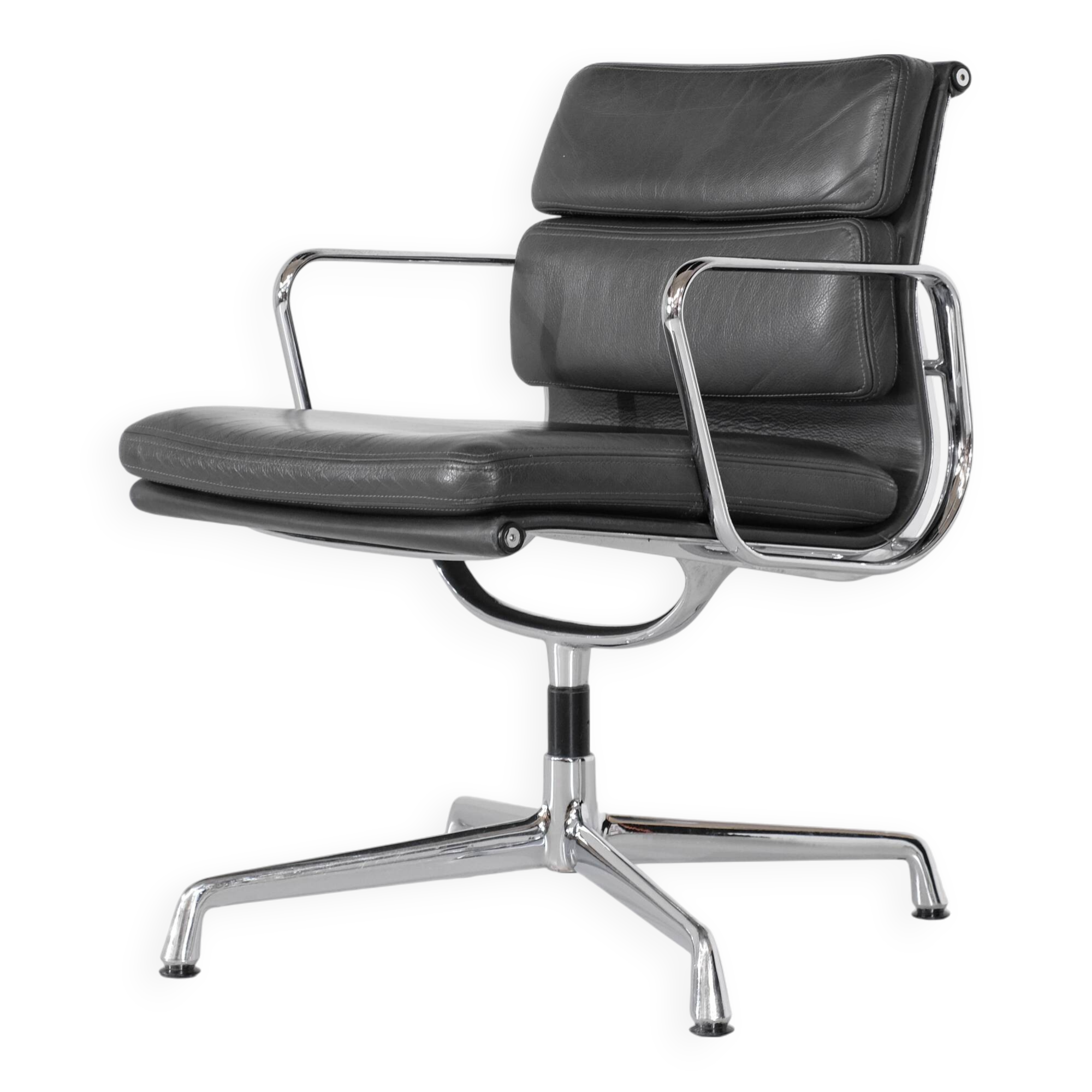 Fauteuil Soft Pad Chaise "EA 208" Charles Ray Eames, USA 1969.
