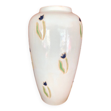 Obus ceramic vase