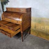 Bureau à cylindre époque Louis XVI en noyer